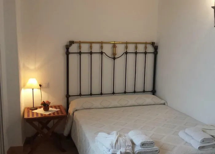 Ca'l Gonzalo Almazán